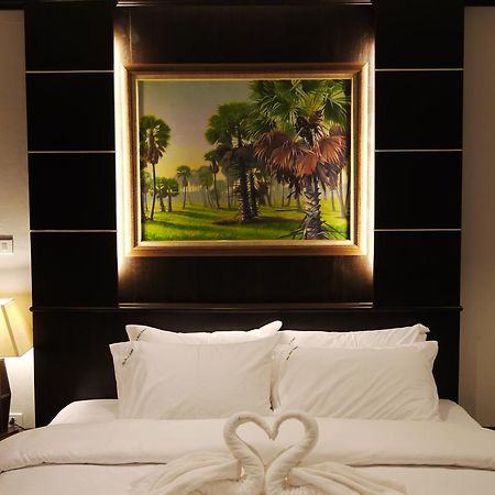 The Next Grand Hotel Khon Kaen Buitenkant foto