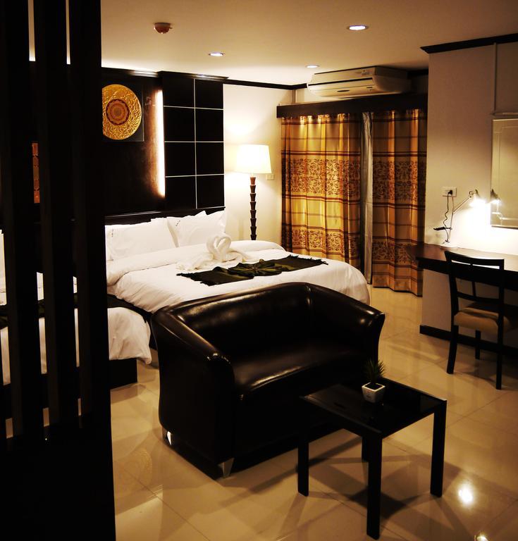 The Next Grand Hotel Khon Kaen Buitenkant foto