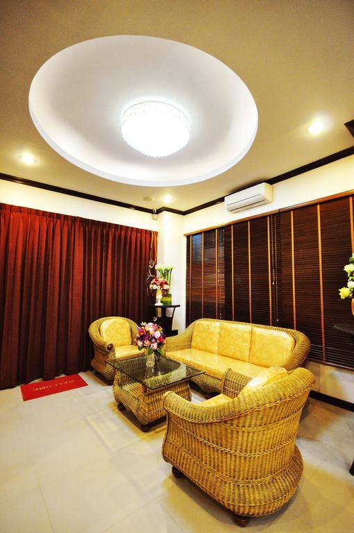 The Next Grand Hotel Khon Kaen Buitenkant foto