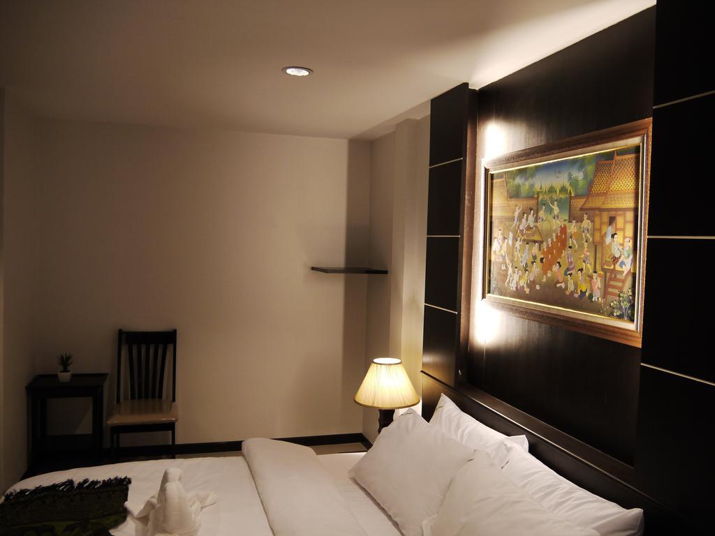 The Next Grand Hotel Khon Kaen Buitenkant foto