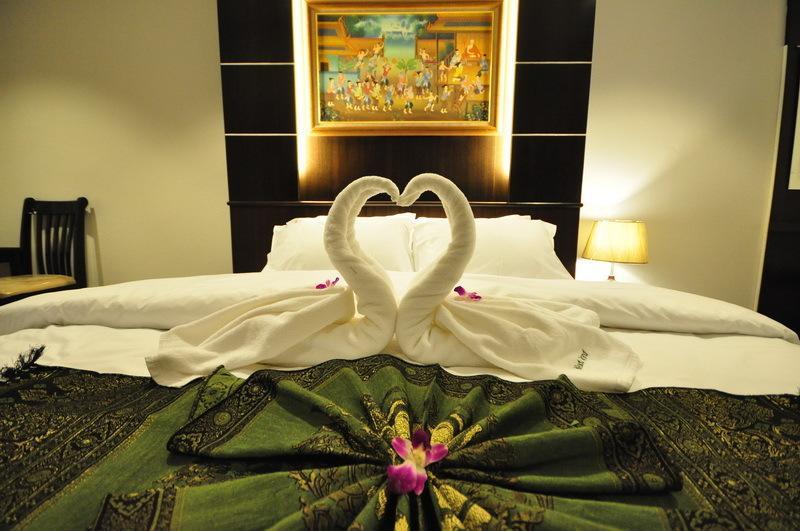 The Next Grand Hotel Khon Kaen Buitenkant foto