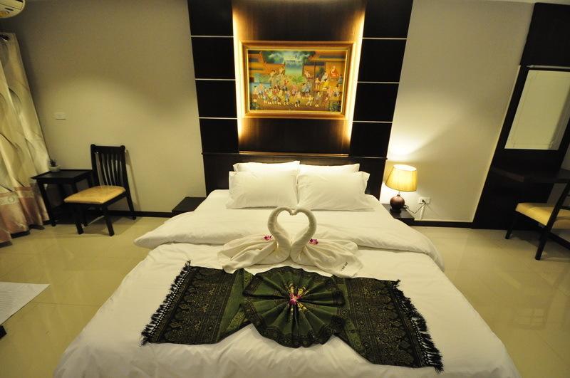 The Next Grand Hotel Khon Kaen Buitenkant foto
