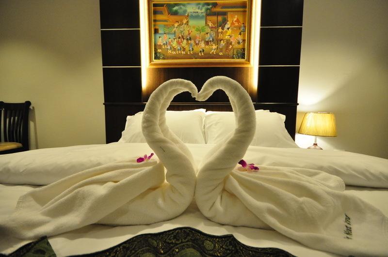 The Next Grand Hotel Khon Kaen Buitenkant foto